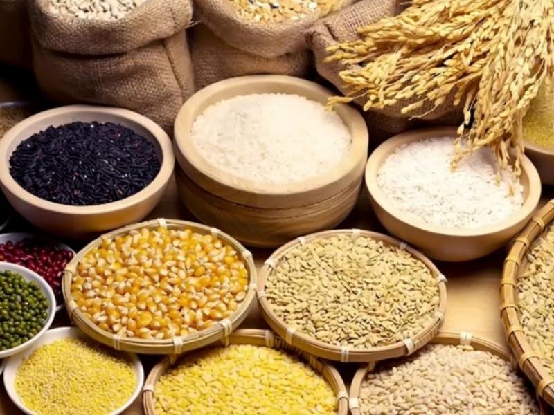 Nên cắt giảm tinh bột trong thực đơn giảm cân 7 ngày