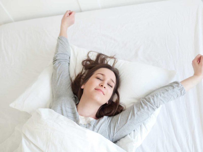 Ngủ thêm sẽ giúp giảm cảm giác thèm ăn