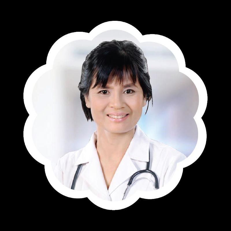 Bà nhận danh hiệu Thầy thuốc ưu tú năm 2017