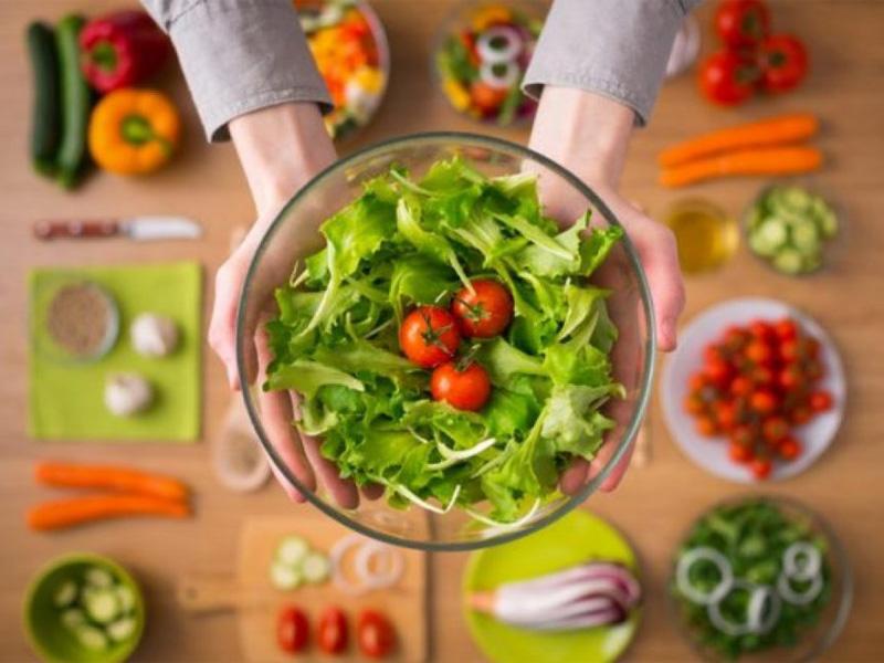 Ăn thực phẩm, các loại rau, củ, quả sẽ giúp nuôi dưỡng được tâm thiện lành.