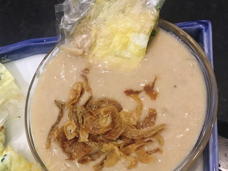 Nước chấm gỏi cuốn chay từ đậu phộng