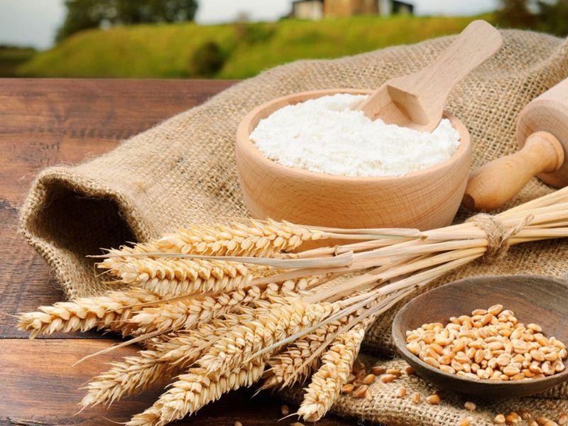 Bệnh nhân ung thư vòm họng nên bổ sung nhiều tinh bột