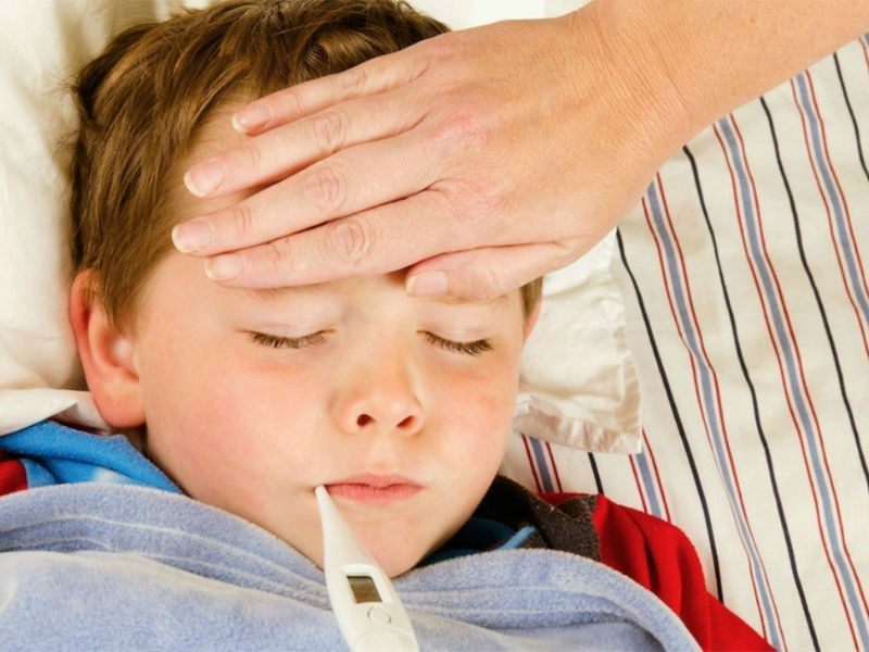 Cách điều trị trẻ bị cảm lạnh