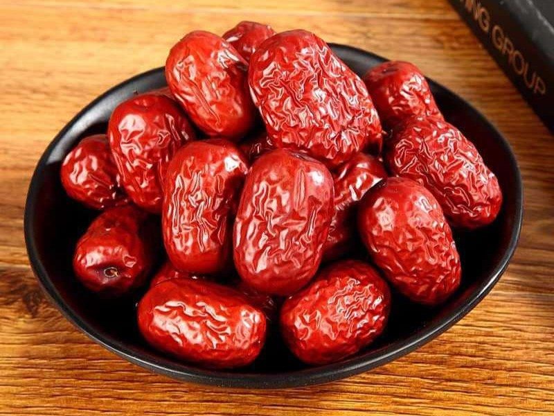 Bệnh nhân ung thư dạ dày nên bổ sung táo đỏ