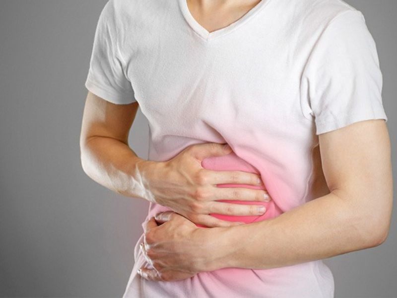 Đau bụng là triệu chứng phổ biến liên quan đến dạ dày