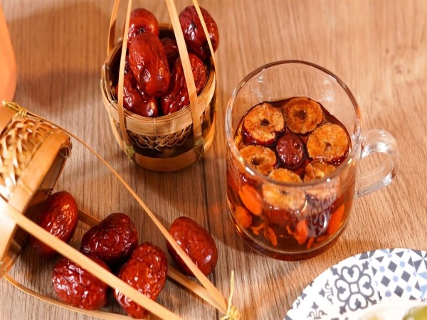 Bao nhiêu táo đỏ là đủ mỗi ngày? Dùng thế nào để phát huy hiệu quả tối đa?