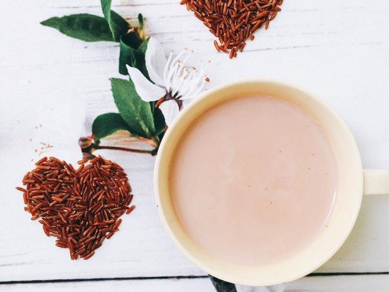 Sữa gạo lứt thơm ngon bổ dưỡng và dễ làm.